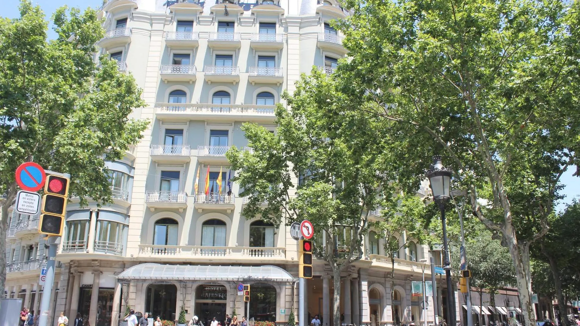 New Flat In The Center-Eixample Passeig De Gracia Apartment Barcelona