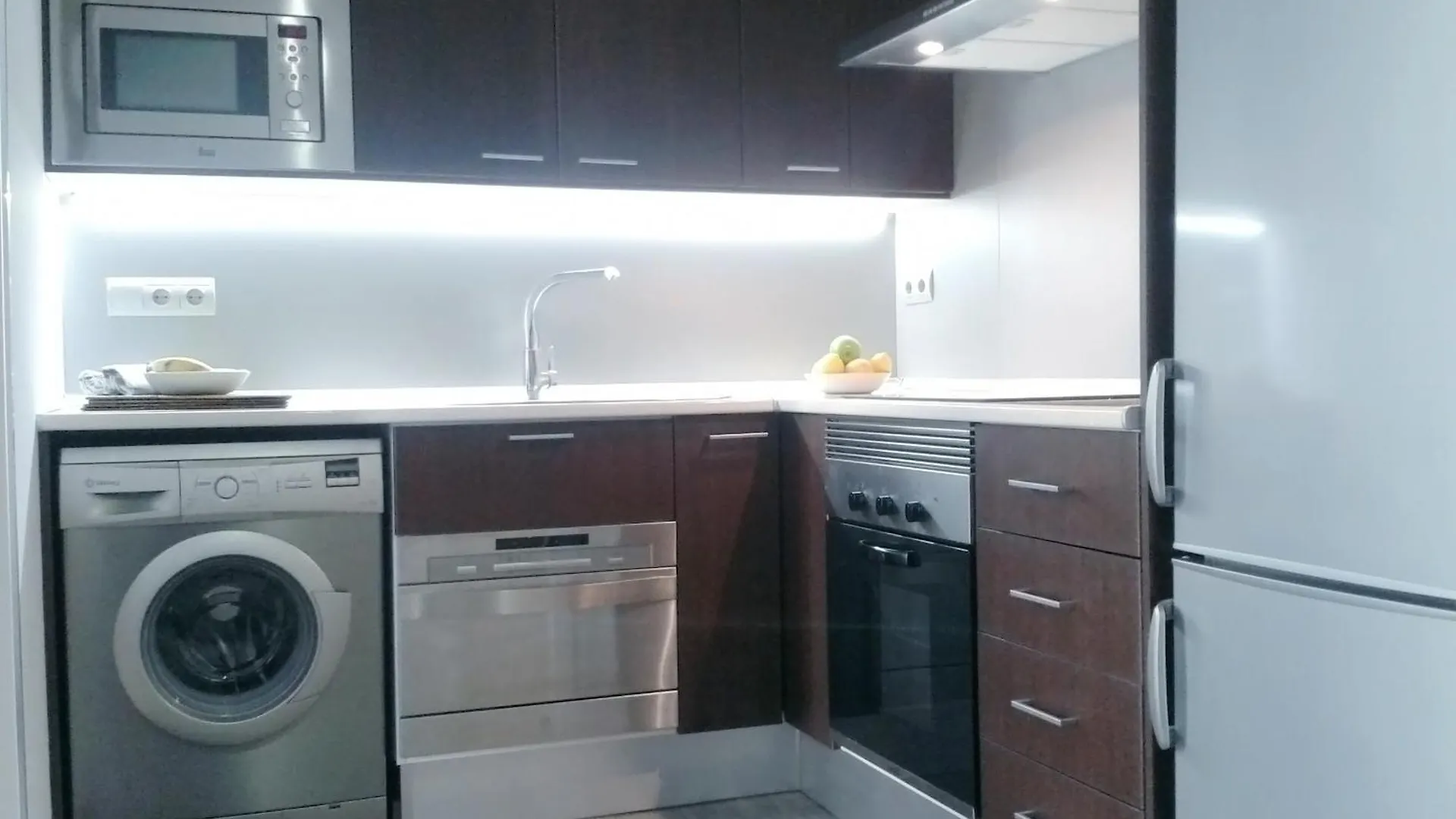 New Flat In The Center-Eixample Passeig De Gracia Apartment Barcelona Spain